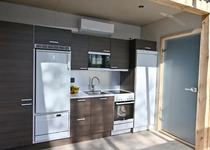 Дом отдыха Star Lakeland *